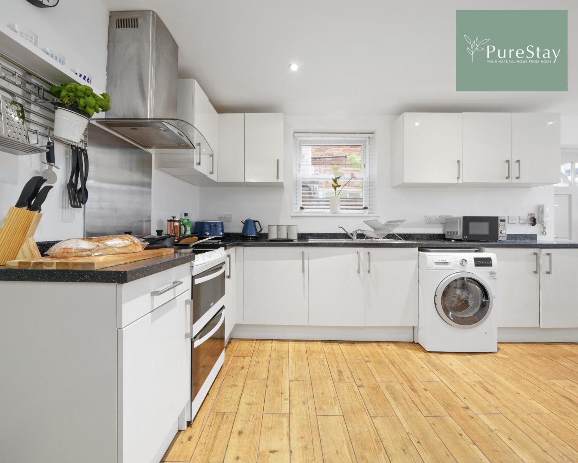 Stunning Two Bed Leamington Apartment With Free Wifi By Purestay Short Lets & Serviced Accommodation Ngoại thất bức ảnh
