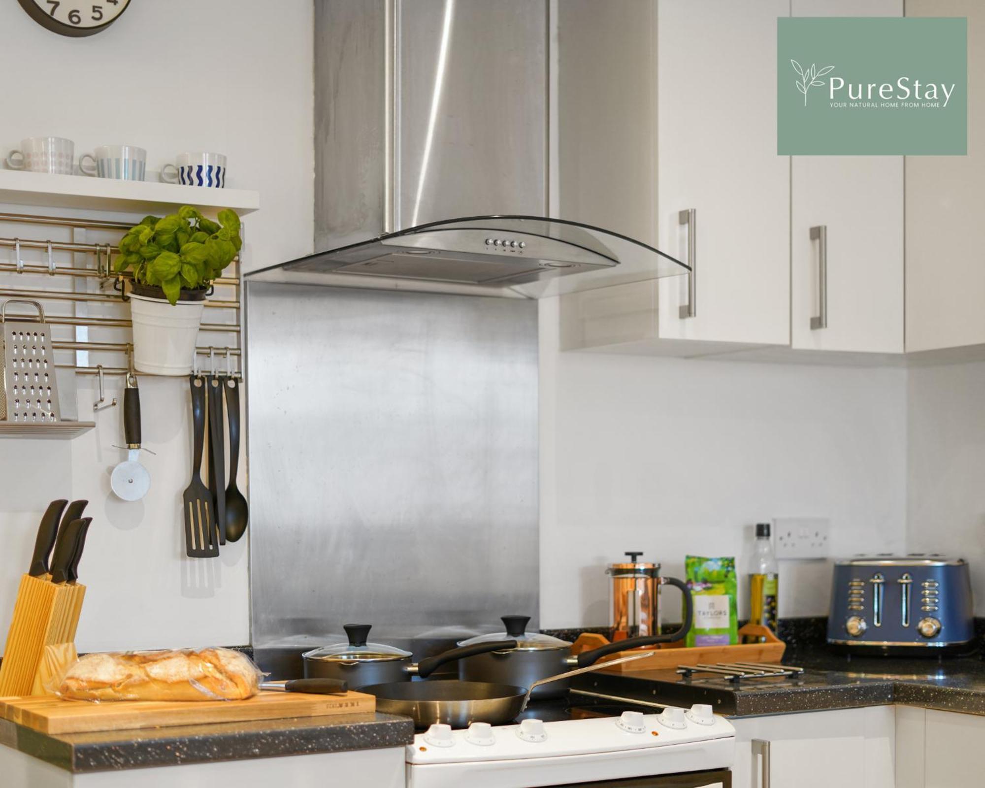 Stunning Two Bed Leamington Apartment With Free Wifi By Purestay Short Lets & Serviced Accommodation Ngoại thất bức ảnh